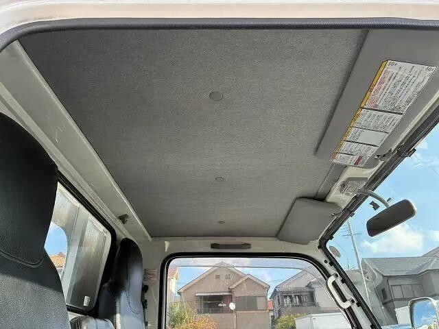 いすゞエルフ平ボディ小型（2t・3t）[写真27]