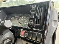 いすゞエルフ平ボディ小型（2t・3t）[写真31]