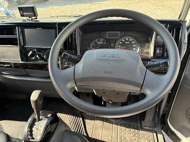 いすゞエルフ平ボディ小型（2t・3t）[写真36]