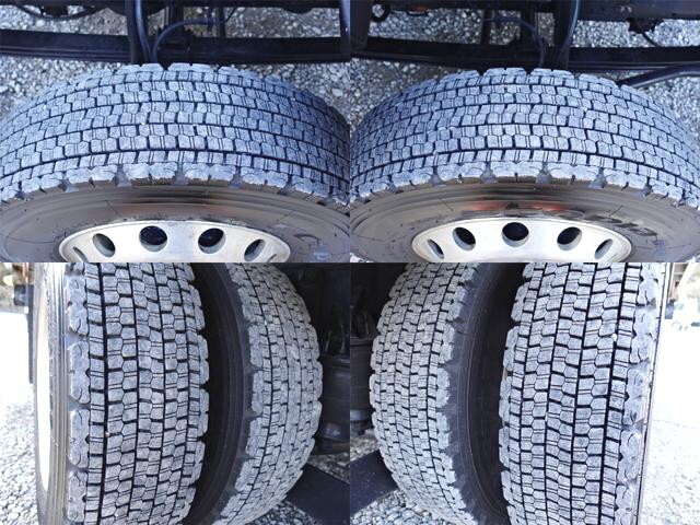 いすゞフォワード冷凍車（冷蔵車）中型（4t）[写真15]