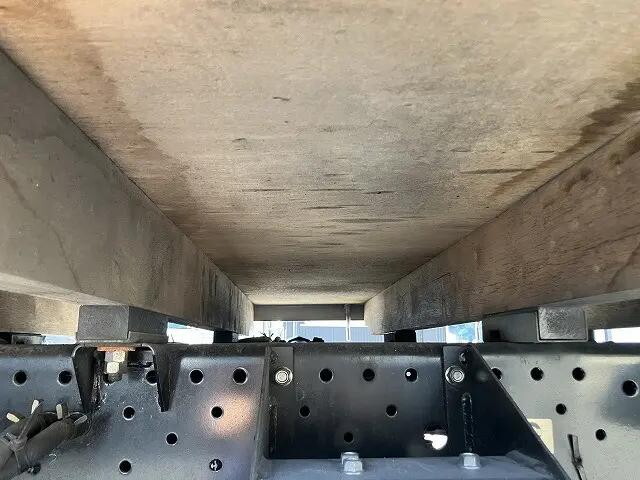 マツダタイタン平ボディ小型（2t・3t）[写真23]