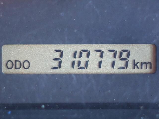 いすゞフォワードアルミウイング中型（4t）[写真20]