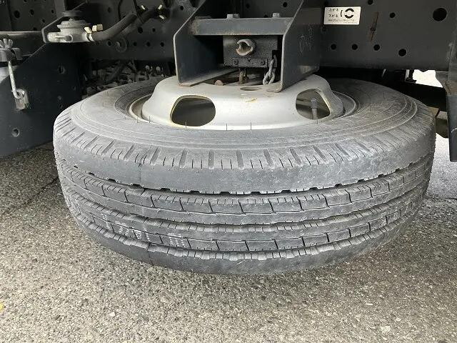 いすゞエルフ平ボディ小型（2t・3t）[写真22]