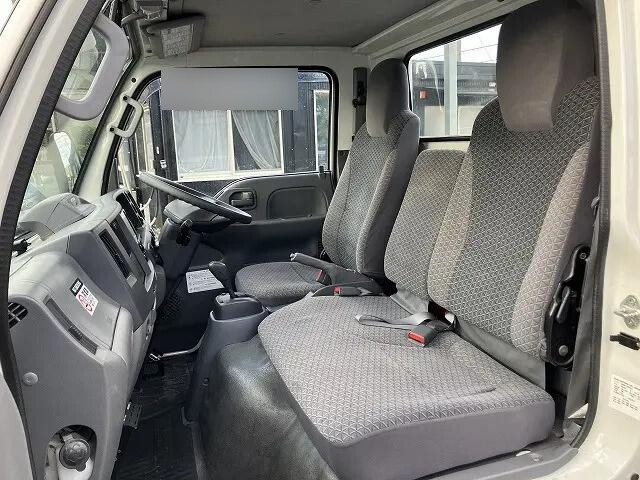 いすゞエルフ平ボディ小型（2t・3t）[写真36]