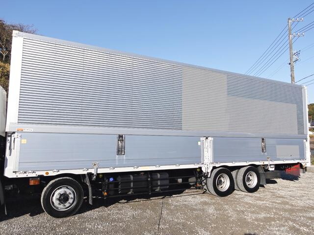 日野プロフィアアルミウイング大型（10t）[写真09]