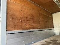 三菱ふそうキャンターアルミウイング小型（2t・3t）[写真14]