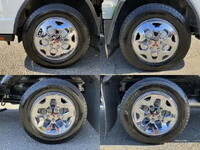 三菱ふそうキャンターアルミウイング小型（2t・3t）[写真23]