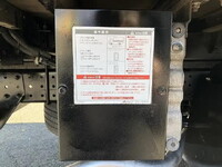 三菱ふそうキャンターアルミウイング小型（2t・3t）[写真29]