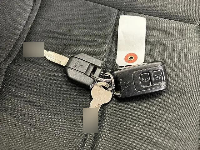 三菱ふそうキャンターアルミウイング小型（2t・3t）[写真38]