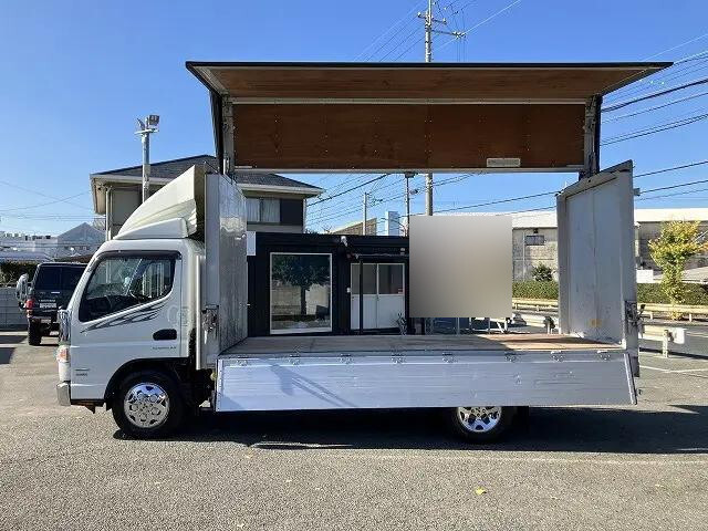 三菱ふそうキャンターアルミウイング小型（2t・3t）[写真05]