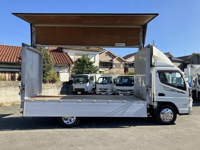 三菱ふそうキャンターアルミウイング小型（2t・3t）[写真06]