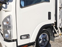 いすゞエルフアルミウイング小型（2t・3t）[写真12]