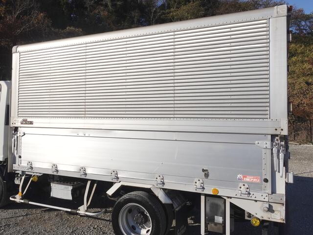 いすゞエルフアルミウイング小型（2t・3t）[写真09]