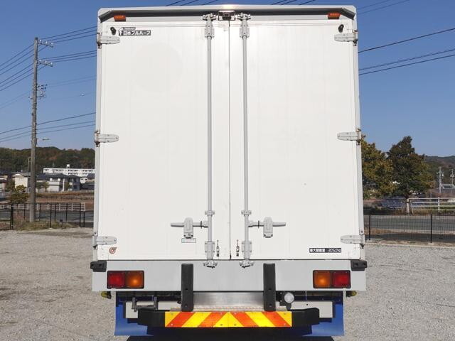 いすゞフォワードアルミウイング中型（4t）[写真02]