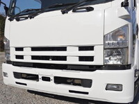 いすゞフォワードアルミウイング中型（4t）[写真05]