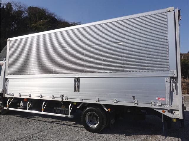 いすゞフォワードアルミウイング中型（4t）[写真09]