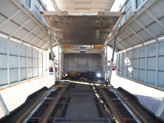 日野レンジャーキャリアカー増トン（6t・8t）[写真15]