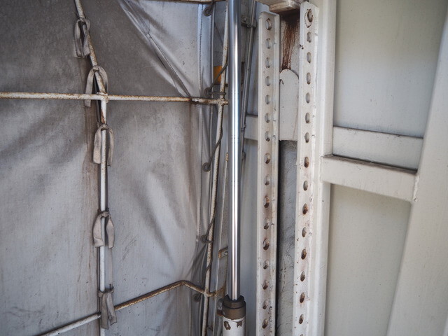 日野レンジャーキャリアカー増トン（6t・8t）[写真20]