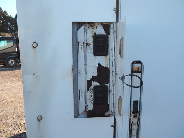 日野レンジャーキャリアカー増トン（6t・8t）[写真32]