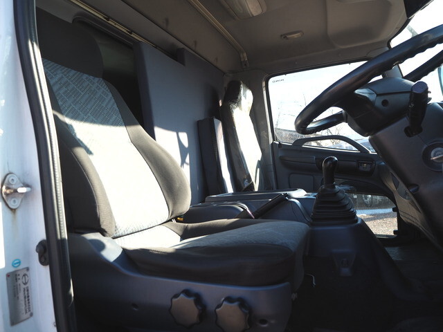 日野レンジャーキャリアカー増トン（6t・8t）[写真36]