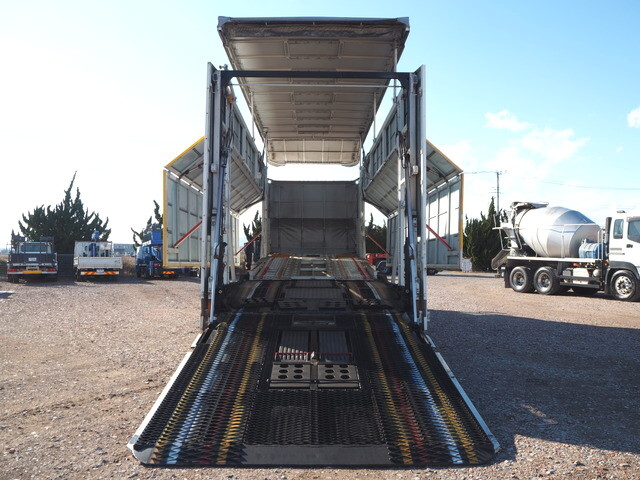 日野レンジャーキャリアカー増トン（6t・8t）[写真07]