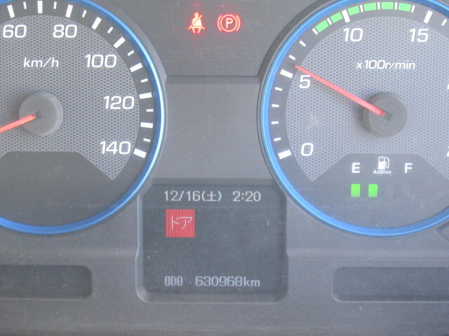 三菱ふそうスーパーグレートパネルウイング大型（10t）[写真27]