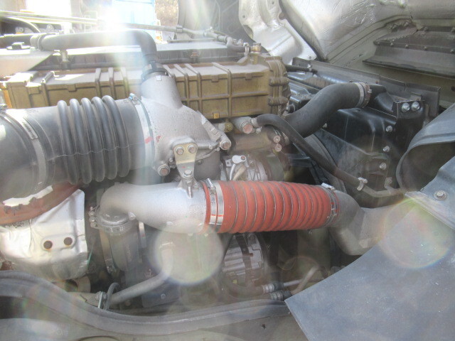 三菱ふそうスーパーグレートパネルウイング大型（10t）[写真34]