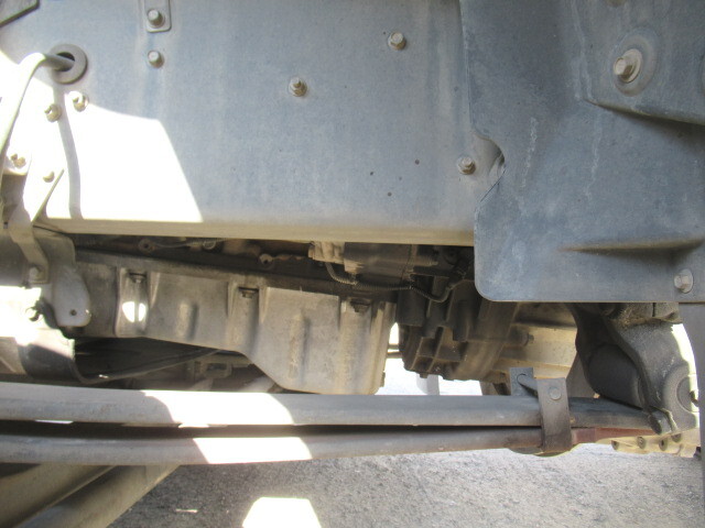 三菱ふそうスーパーグレートパネルウイング大型（10t）[写真35]