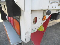 三菱ふそうスーパーグレートパネルウイング大型（10t）[写真41]