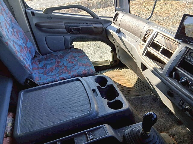 日野レンジャークレーン3段増トン（6t・8t）[写真22]