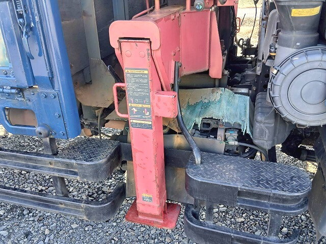 日野レンジャークレーン3段増トン（6t・8t）[写真32]