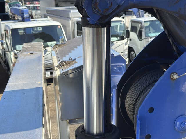 いすゞフォワードクレーン4段中型（4t）[写真22]