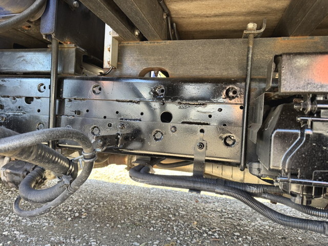 いすゞフォワードクレーン4段中型（4t）[写真29]