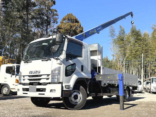 いすゞフォワードクレーン4段中型（4t）[写真03]