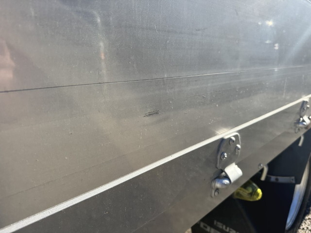 いすゞフォワードクレーン4段中型（4t）[写真37]