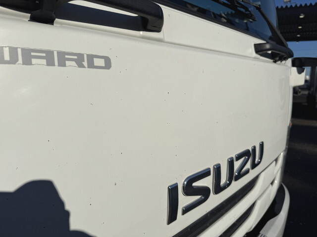 いすゞフォワードクレーン4段中型（4t）[写真40]