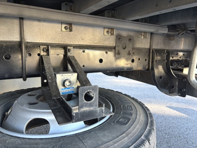 日野レンジャーアルミウイング中型（4t）[写真33]