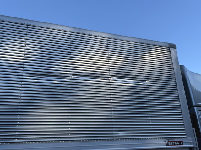 日野レンジャーアルミウイング中型（4t）[写真39]