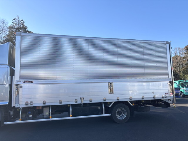 日野レンジャーアルミウイング中型（4t）[写真09]