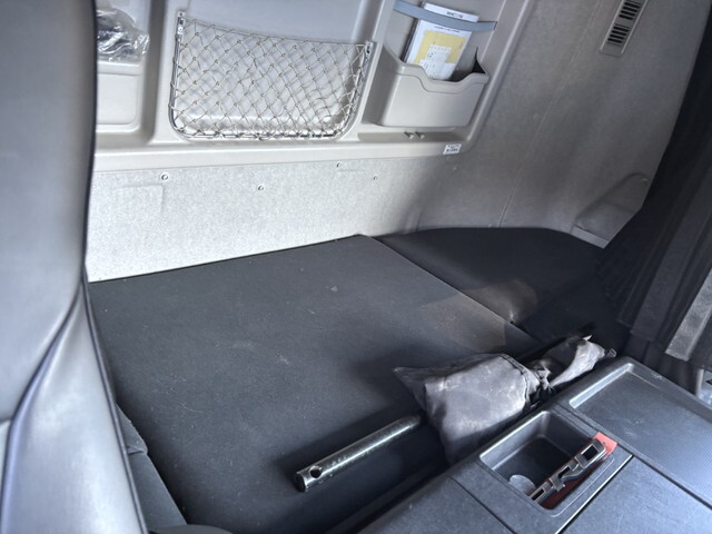 三菱ふそうスーパーグレートダンプ大型（10t）[写真19]