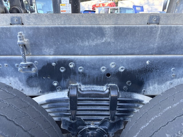 三菱ふそうスーパーグレートダンプ大型（10t）[写真29]