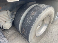 三菱ふそうスーパーグレートミキサー車（コンクリートミキサー）大型（10t）[写真14]