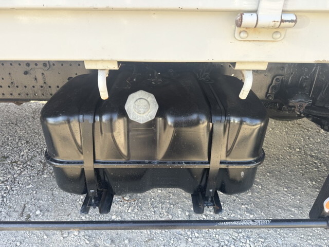 いすゞフォワードクレーン4段中型（4t）[写真32]