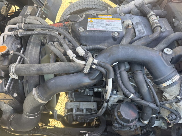 いすゞフォワードクレーン4段中型（4t）[写真34]