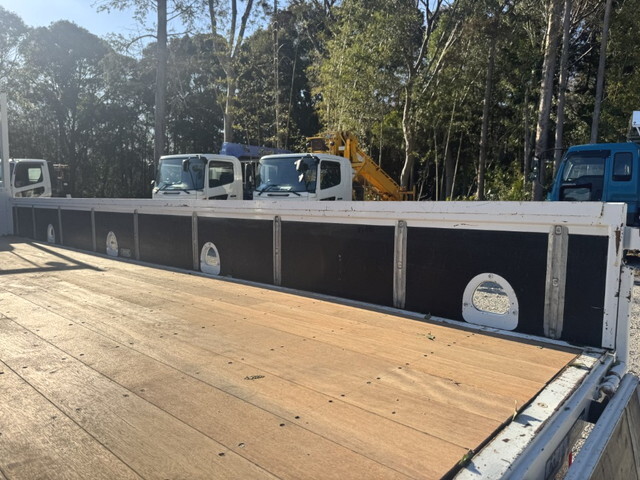 いすゞフォワードクレーン4段中型（4t）[写真09]