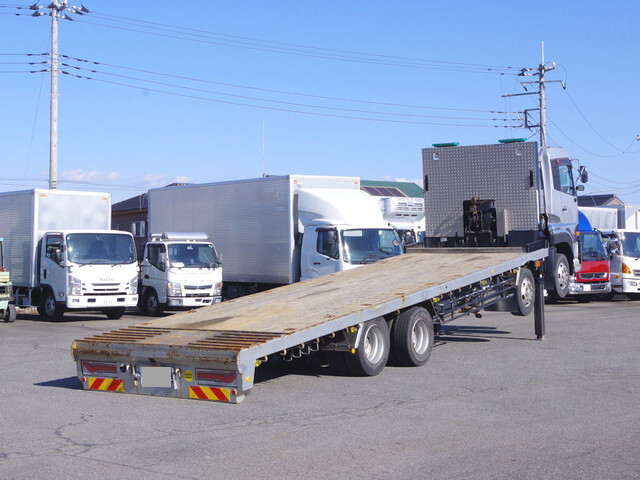 UDトラックスクオンセルフローダー大型（10t）[写真02]