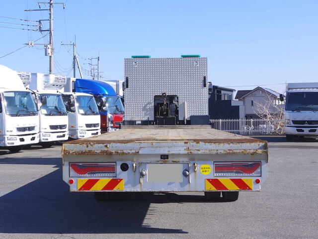 UDトラックスクオンセルフローダー大型（10t）[写真23]