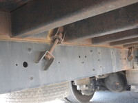 UDトラックスクオンセルフローダー大型（10t）[写真07]