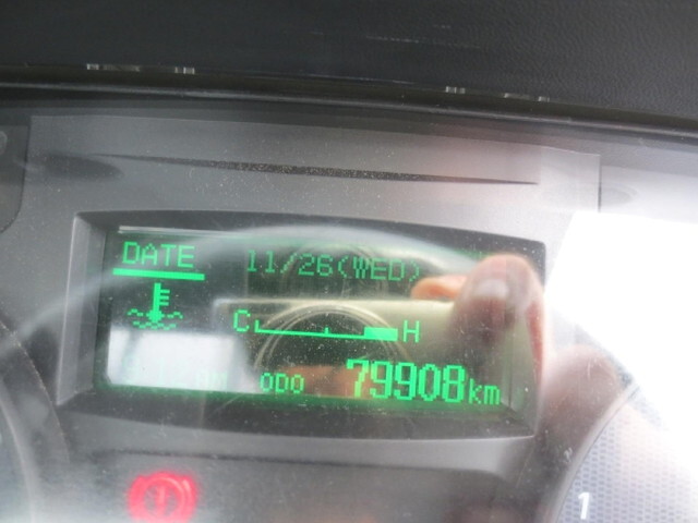 三菱ふそうキャンター平ボディ小型（2t・3t）[写真14]