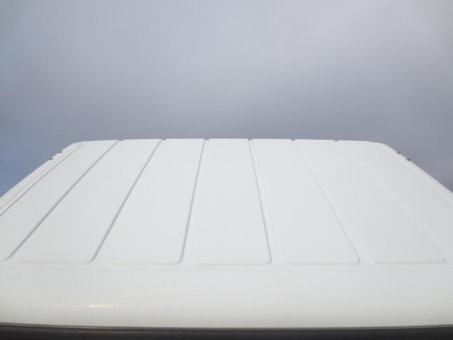 三菱ふそうキャンター平ボディ小型（2t・3t）[写真15]